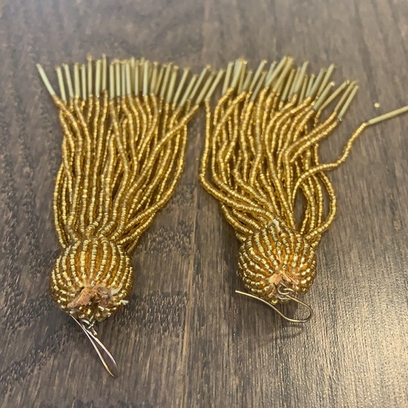 Earnings - Picture 2 of 4